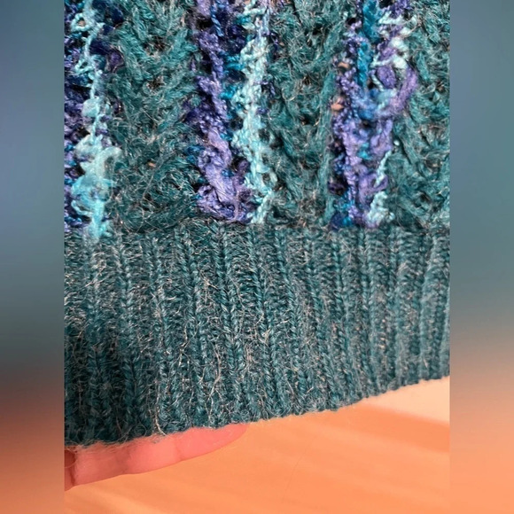 ❤️Vintage crochet  sweater🥰 - Picture 4 of 4